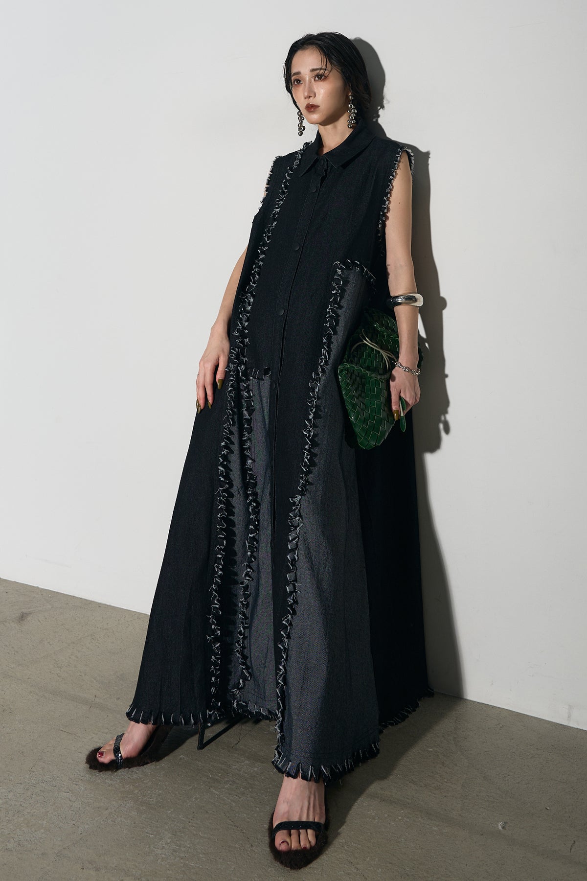 a　THIRD MAGAZINE ストレッチデニムワンピース 4/1(Fri)12:00発売-新作アイテムのご紹介｜THIRD MAGAZINE