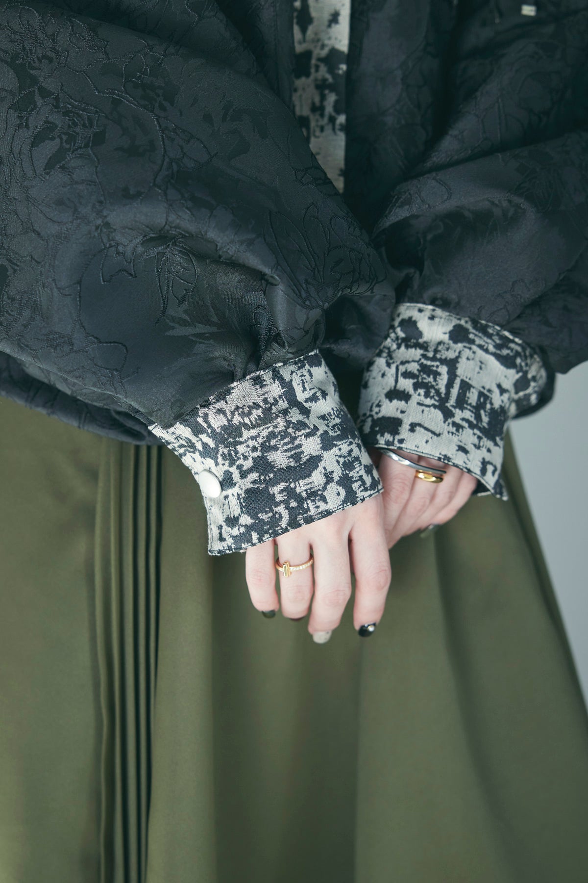 A& LOGO JACQARD MA-1 BLOUSON – ANDREA&Co.