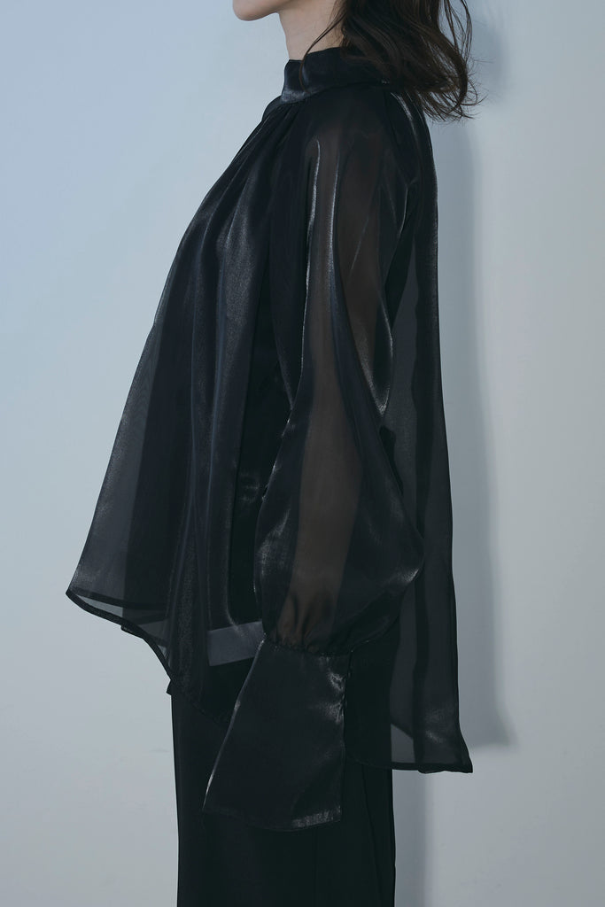 AUBREY/SET】ボトルネックシャイニーブラウス+ストレッチツイル